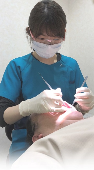 宮本歯科医師